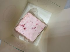 北海道樱花-大朵绵羊の甜品店