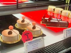 -Salon de The de Joel Robuchon(外滩18号店)