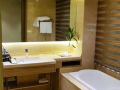 -兴芮温泉度假区