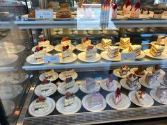面包甜点陈列柜-PETIT PARIS 小巴黎(凯德1818店)