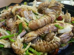 -虾弄弄海派小龙虾·牛羊蝎子火锅