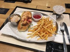 -Galleria百货店名品馆