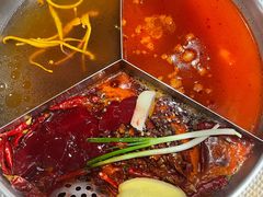 -廖掌柜·重庆鲜货火锅(上海首店)