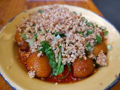 -拈签一笑黄牛肉辣卤串串