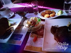 -湛江远扬YOUNG咖啡主题酒店(赤坎老街店)