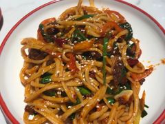 -欧提汗·新疆餐厅·清真(银都路店)