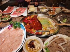 -舒家大院重庆老火锅(纪念塔店)