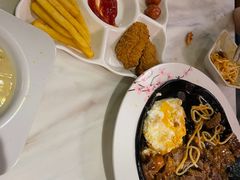 -豪客来牛排(中央花苑店)