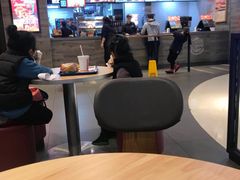 -汉堡王(下沙银泰店)