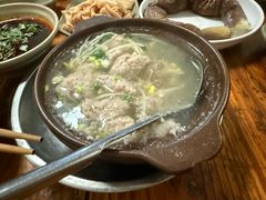三鲜砂锅-汝萍传统蘸水菜(春华路总店)
