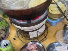 -威邵鸡煲(西华路总店)