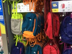 -迪卡侬(高新万达店)