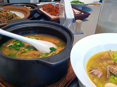 -香山湖家家宴(中山陵店)