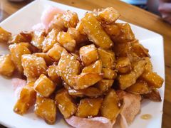-鹤乡东北菜(崮山路店)