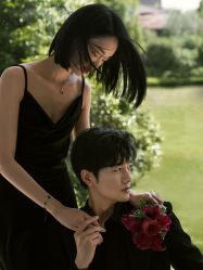 -至臻微拉婚纱摄影