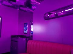 -凡花主题KTV(天虹店)