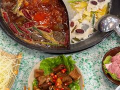 -鸿姐老火锅(疁城新天地店)
