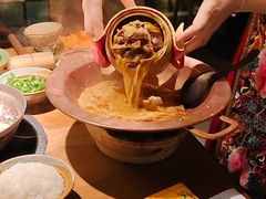 -吃饭皇帝大土家民族菜(正大广场店)