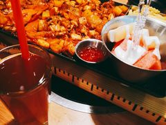 -肥肥虾庄·金牌油焖大虾(杨园滨江时代walk店)
