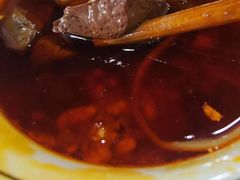-叶二姐九尺鹅肠火锅(南部新城店)