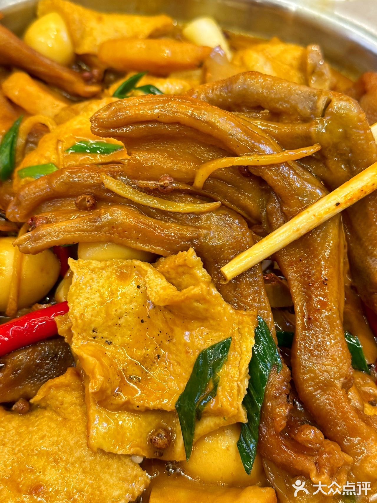 在南京！！！能让我吃三碗饭的肉蟹煲👅