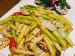 -黄泥岗·地道湖北菜(奥特莱斯店)