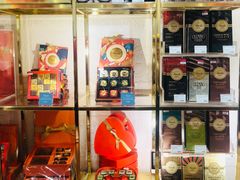 -VENCHI 闻绮(上海佛罗伦萨小镇店)