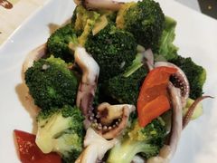 西蘭花炒鮮尤-八爷茶餐厅