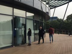 -金桥现代产业园区-停车场