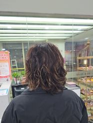 -镁连社·美联社