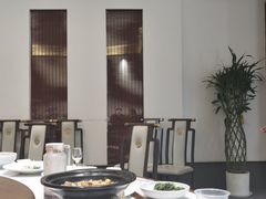 -梅花香里大酒店(郁金香路店)
