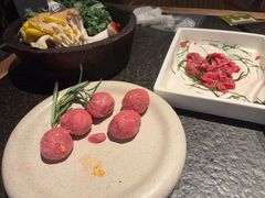 -三出山火锅(南京万象天地店)