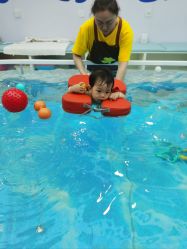 -熊小米专业儿童游泳馆