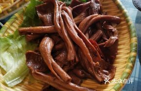 Braised Pork Trotter