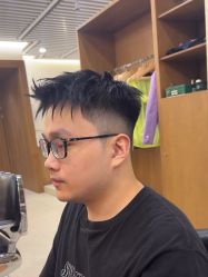 -MARTIN'S BARBER SHOP男士理发馆