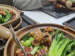 -万煲旺·香港老传承煲仔饭·猪杂汤(客村店)