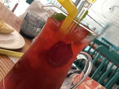 红衣女郎-Kitchen·Y洋厨房西餐厅(王府壹号店)