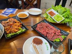 -韩风烤牛肉冷面店