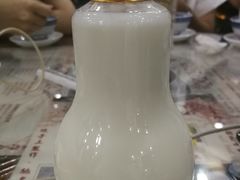 -周大娘牛乳(旧寨古村总店)
