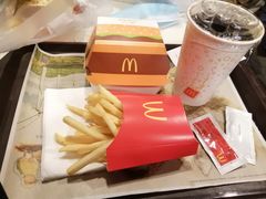 -麦当劳(龙之梦购物中心店)