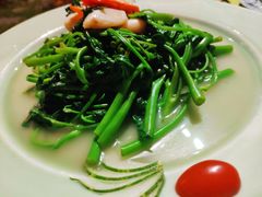 -Lam Vien Restaurant