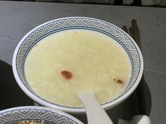 -粉吖吖·邵阳米粉(体育西路店)