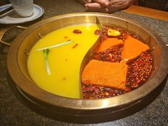 -小天鹅火锅·一线江景洪鼎旗舰店(洪崖洞店)