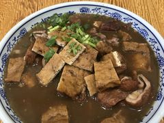 卤煮火烧-门框胡同百年卤煮(新街口店)