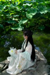 -一揽芳华汉服旗袍体验馆(拙政园店)