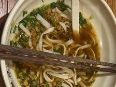 -湘人龙记老长沙米粉(鸟巢店)