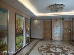 -维也纳3好酒店(深圳宝安海雅缤纷城店)