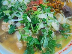 -文山荷鲜居(翠湖店)