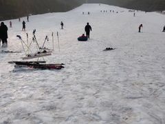 -济南卧虎山滑雪场
