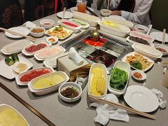 -海底捞火锅(新松江路店)